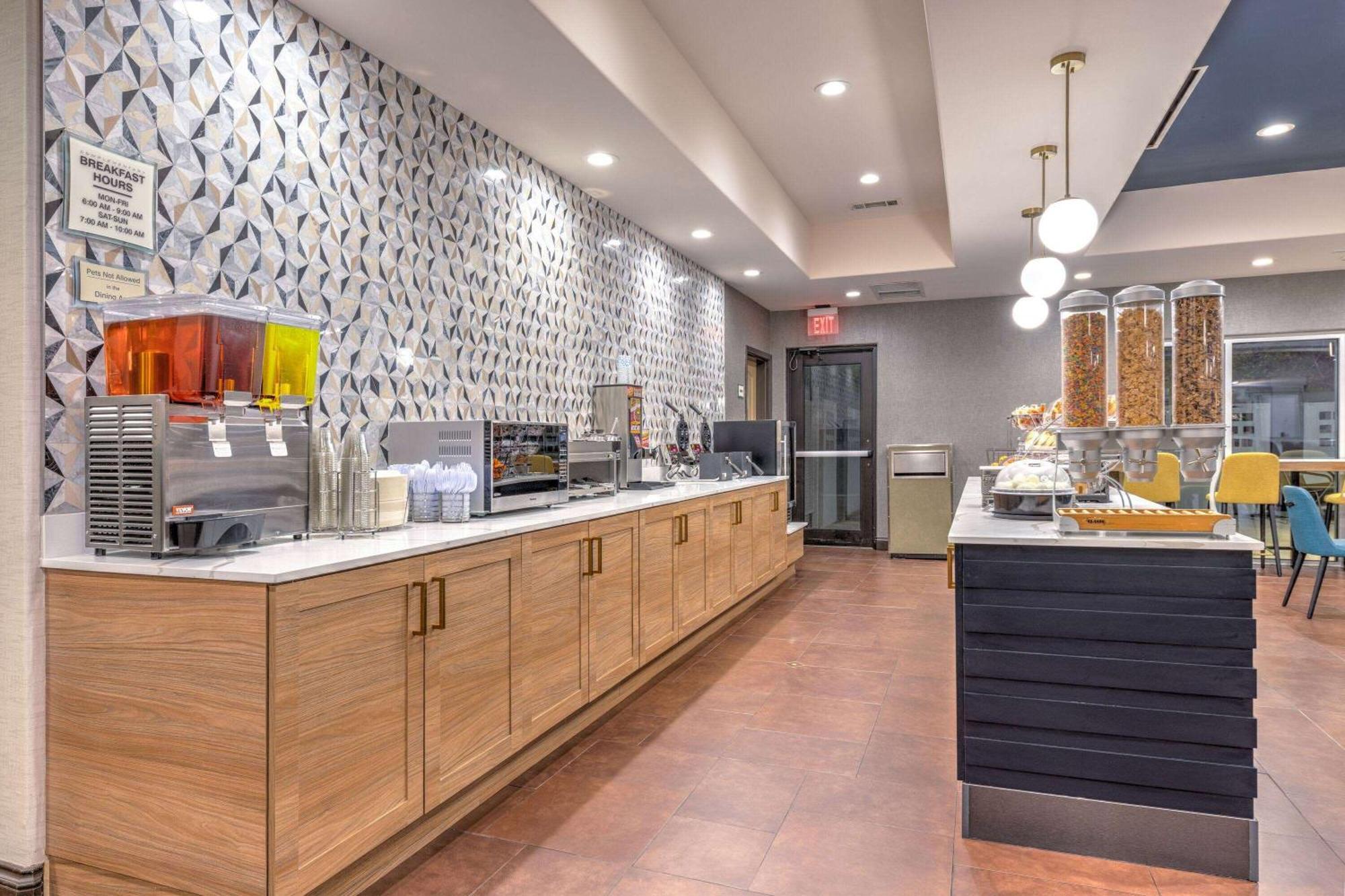 La Quinta By Wyndham Woodway - South Waco