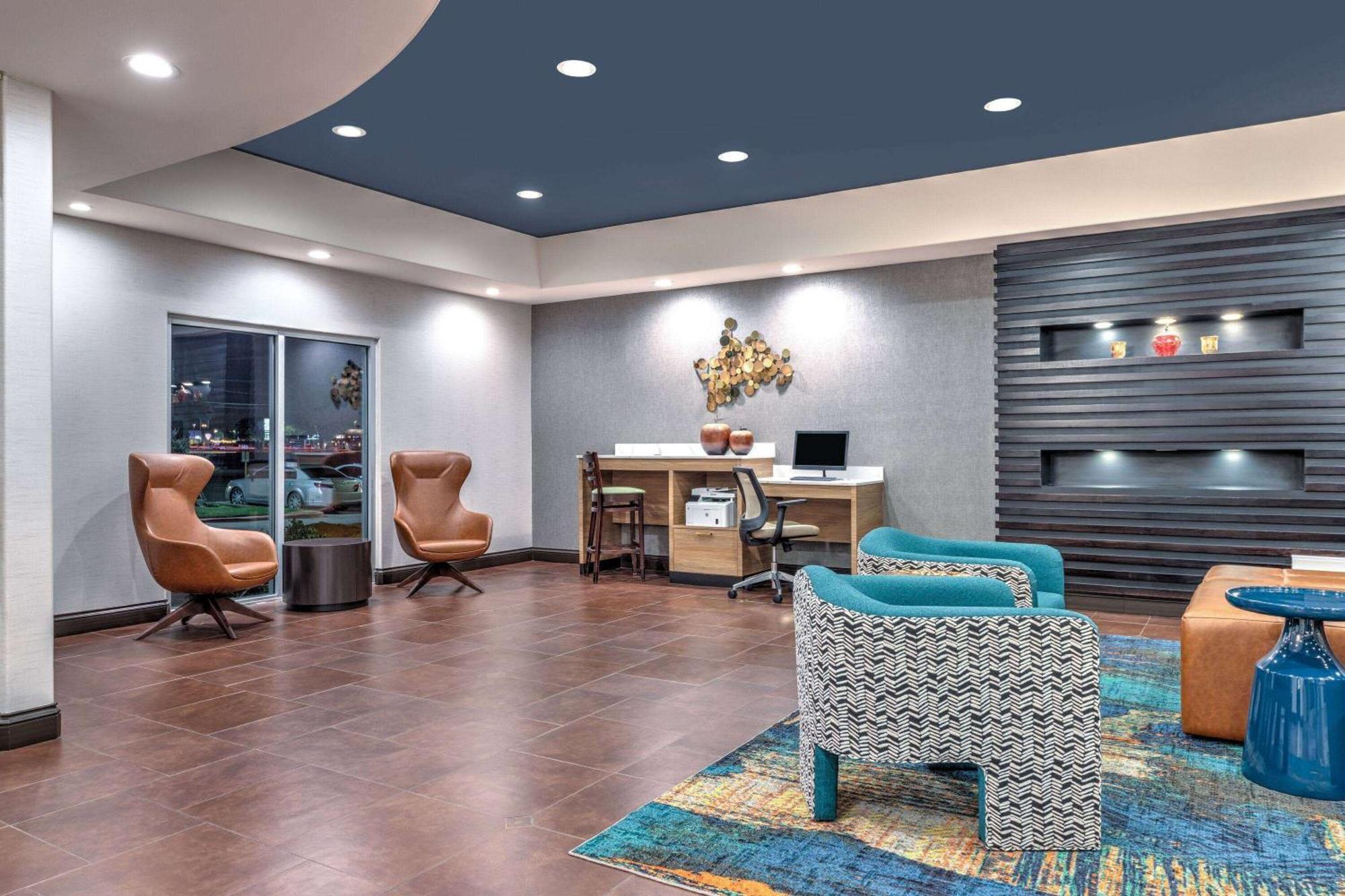 Hotel La Quinta By Wyndham Woodway - South 3*