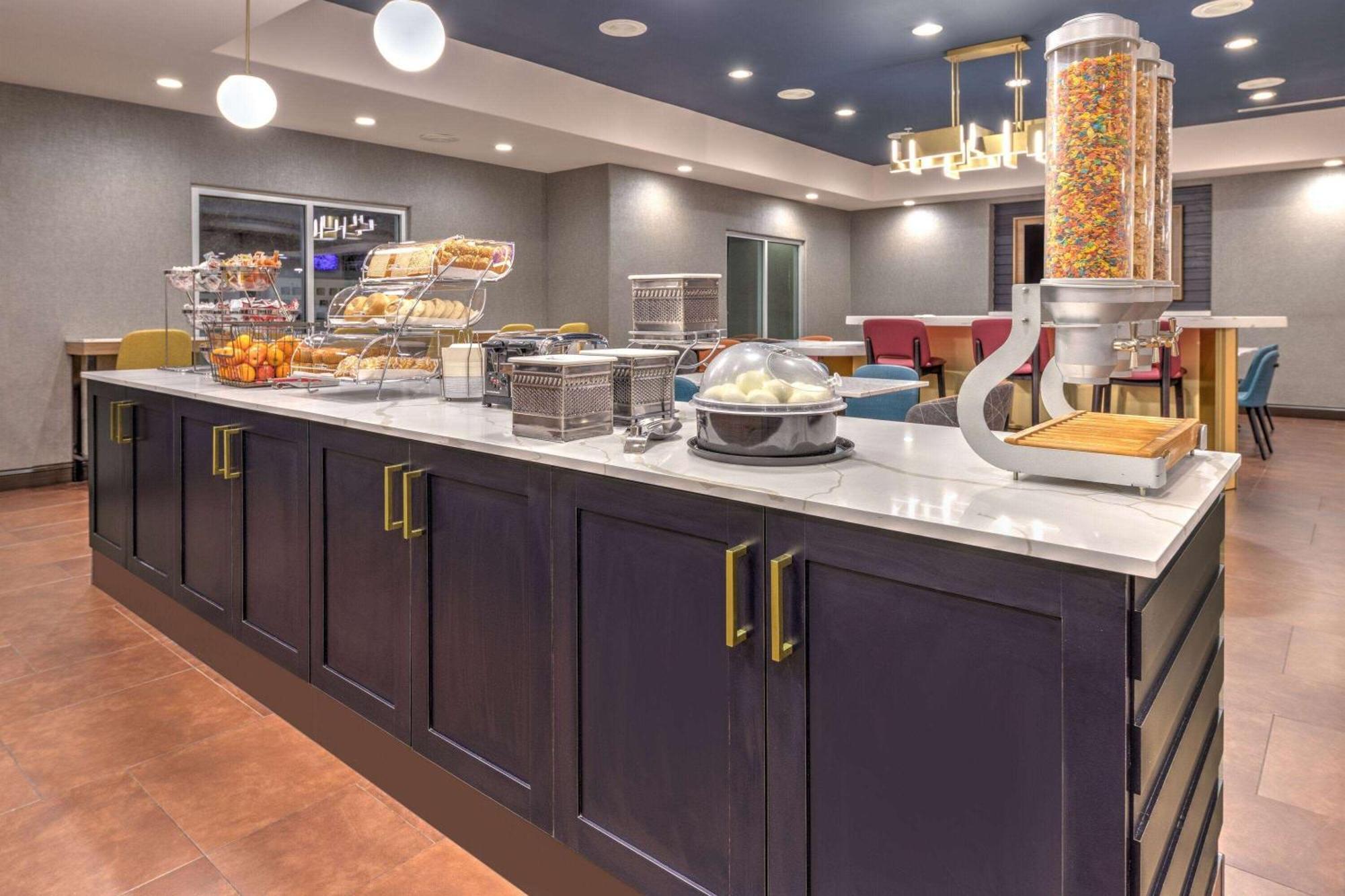 La Quinta By Wyndham Woodway - South